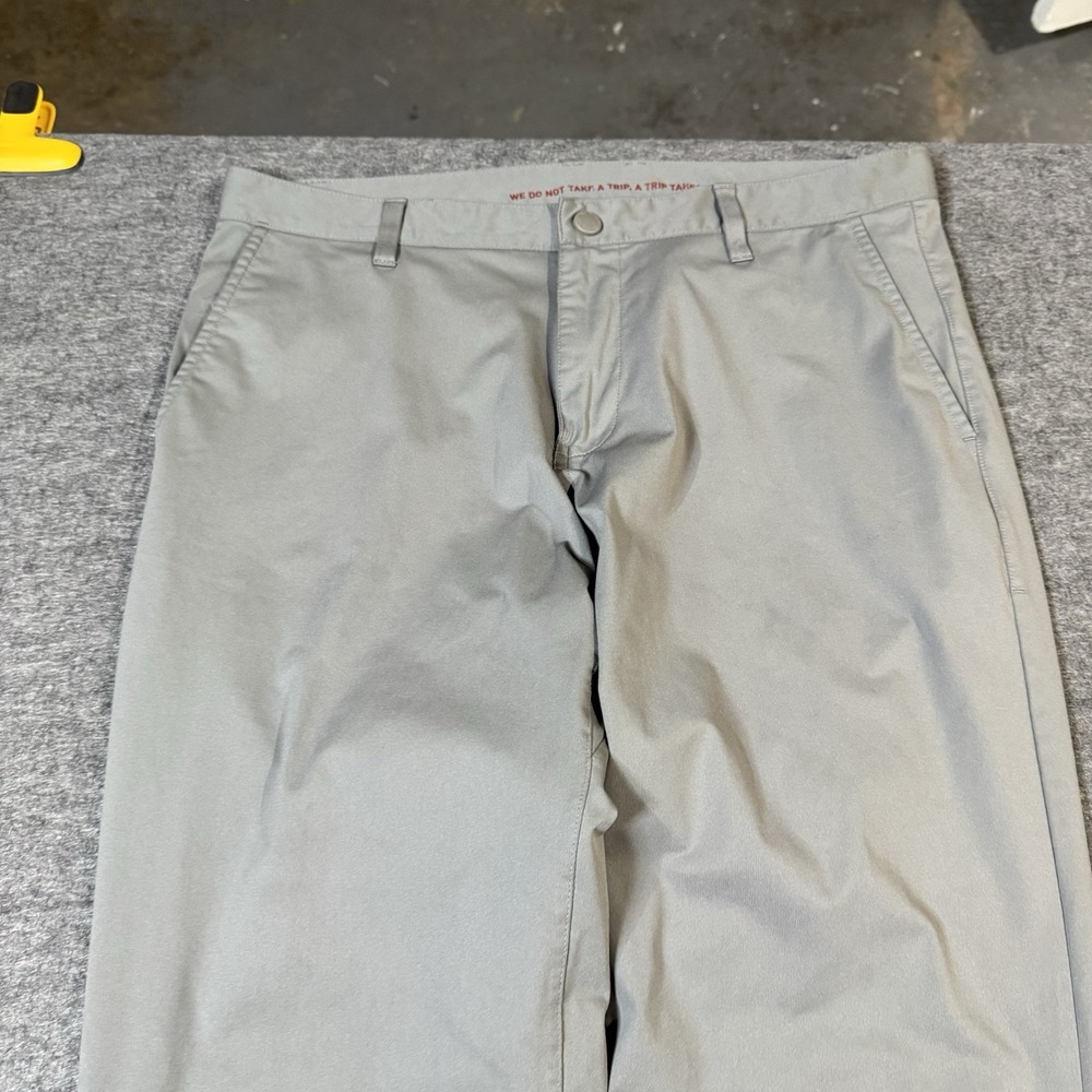 Rhone Commuter Pants Mens 34 Gray Classic Fit Performance Lightweight Golf Work - Picture 3 of 14